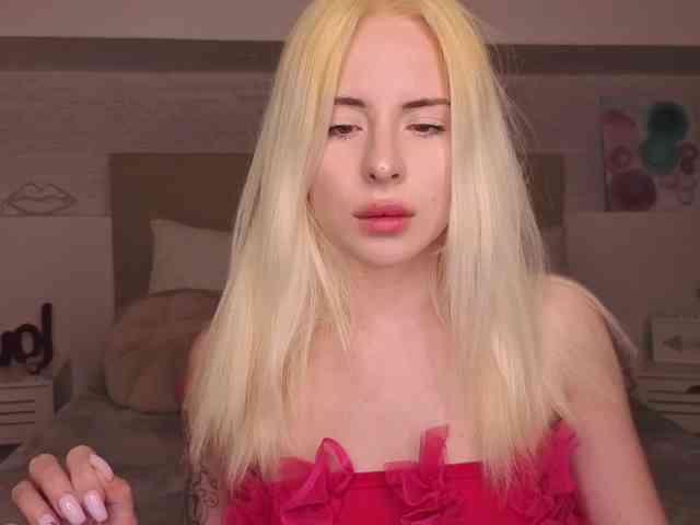 Bella-crazyy webcam