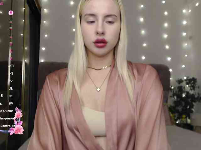 Bella-crazyy webcam