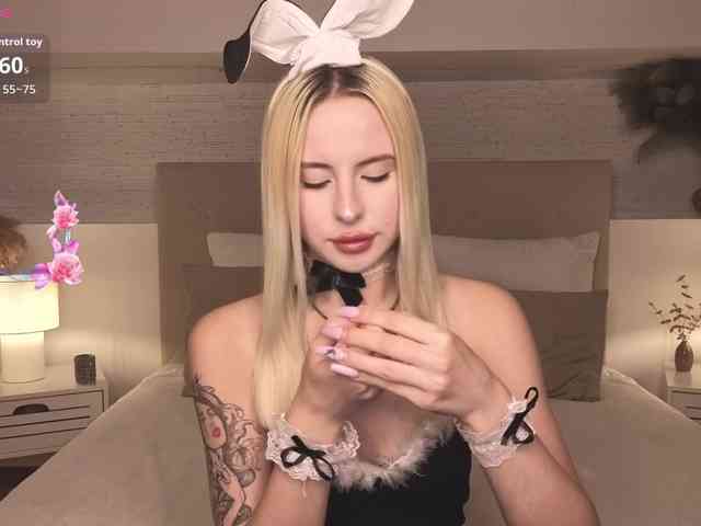 Bella-crazyy webcam