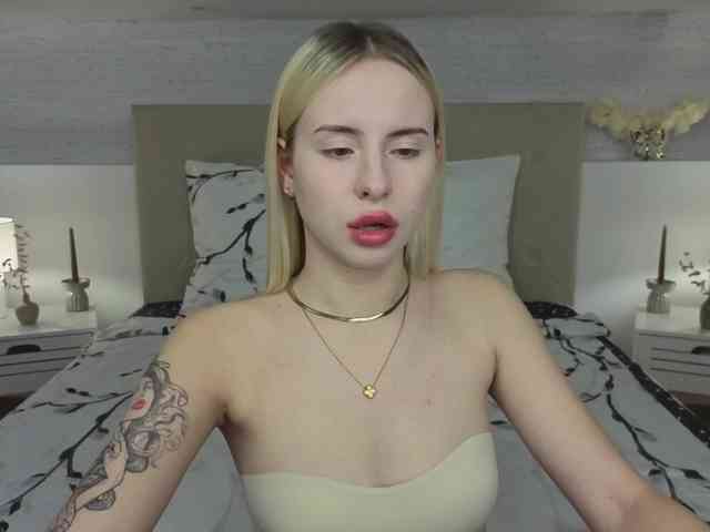 Bella-crazyy