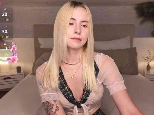 Bella-crazyy webcam