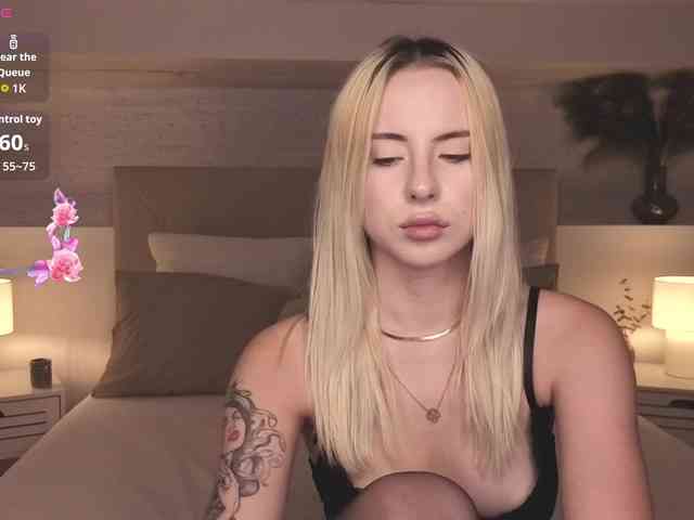 Bella-crazyy webcam