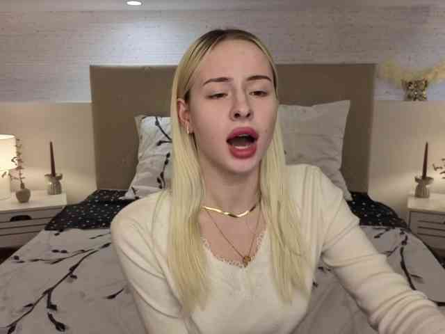 Bella-crazyy Bella-crazyy