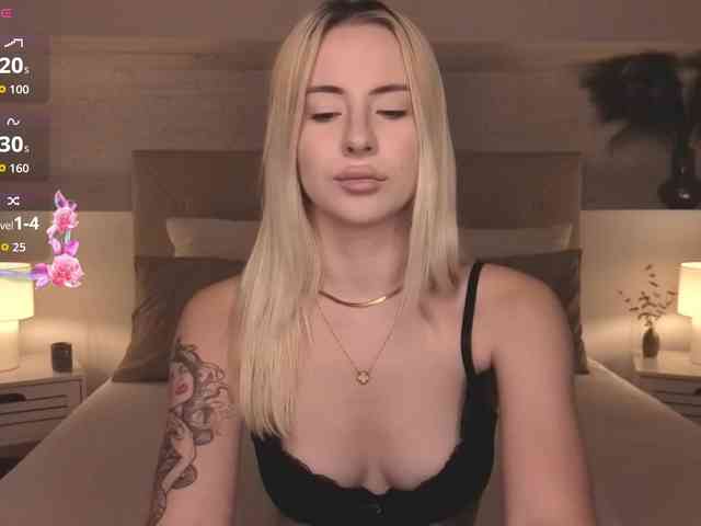 Bella-crazyy webcam
