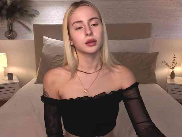 Bella-crazyy