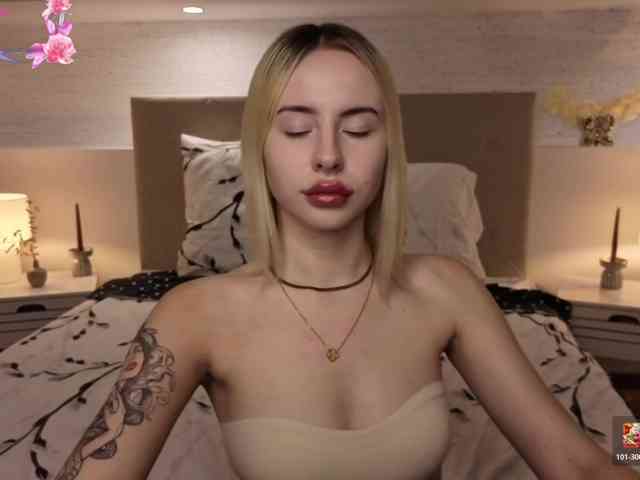 Bella-crazyy webcam