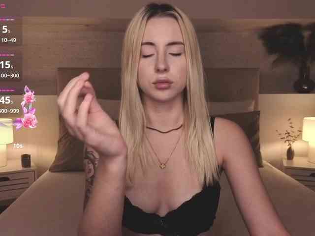 Bella-crazyy