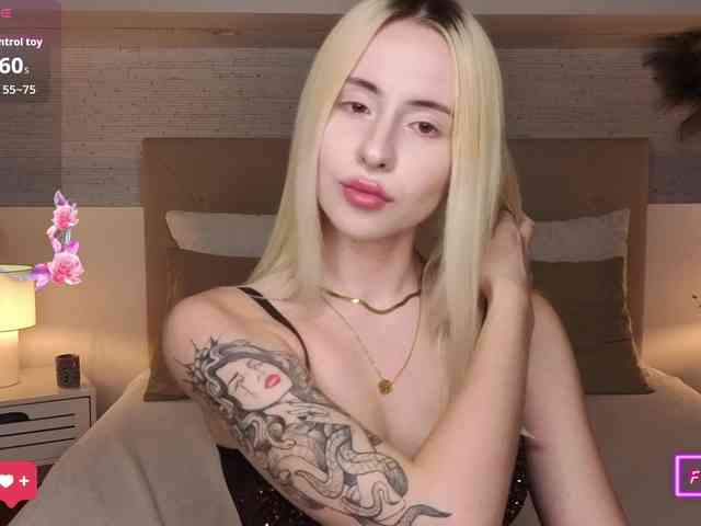 Bella-crazyy webcam