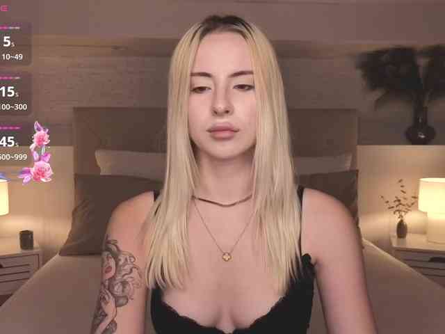 Bella-crazyy webcam