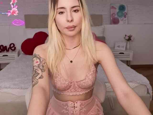 Bella-crazyy webcam