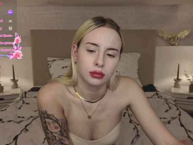 Bella-crazyy webcam