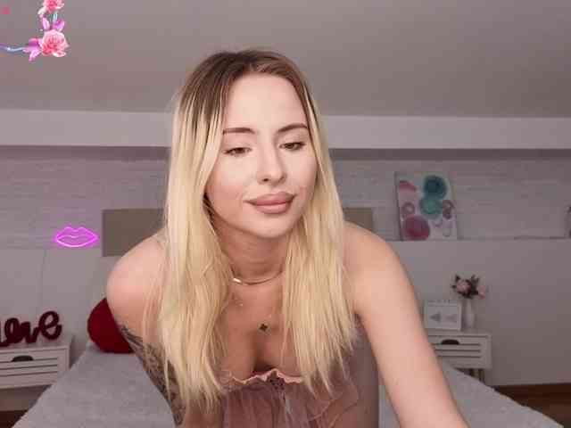 Bella-crazyy webcam