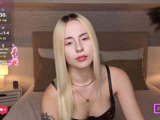 Bella-crazyy webcam