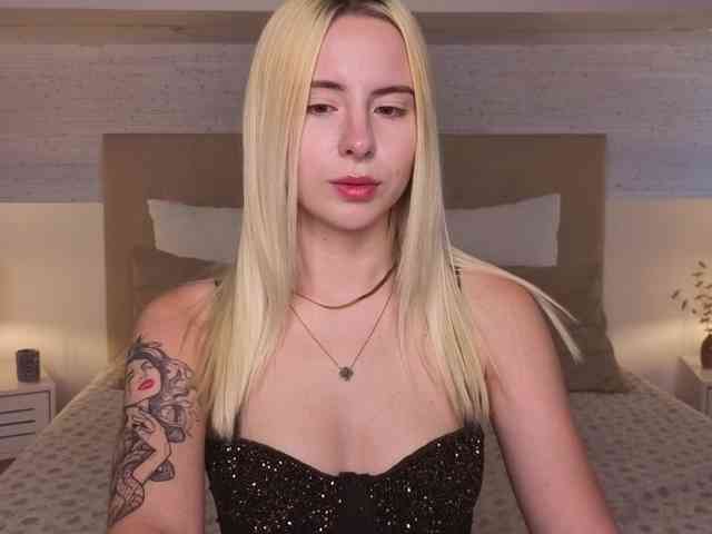 bella-crazyy's live room