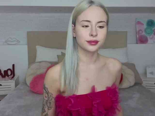 Bella-crazyy webcam
