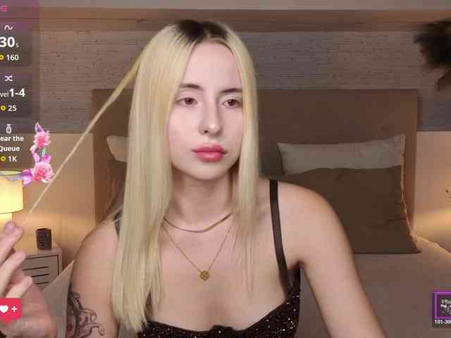Bella-crazyy webcam