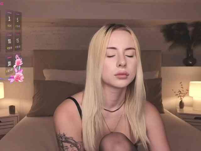 Bella-crazyy webcam