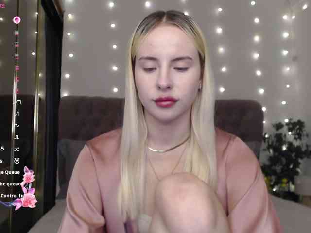 Bella-crazyy webcam