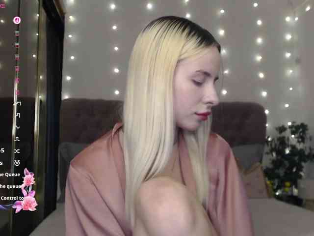 Bella-crazyy webcam