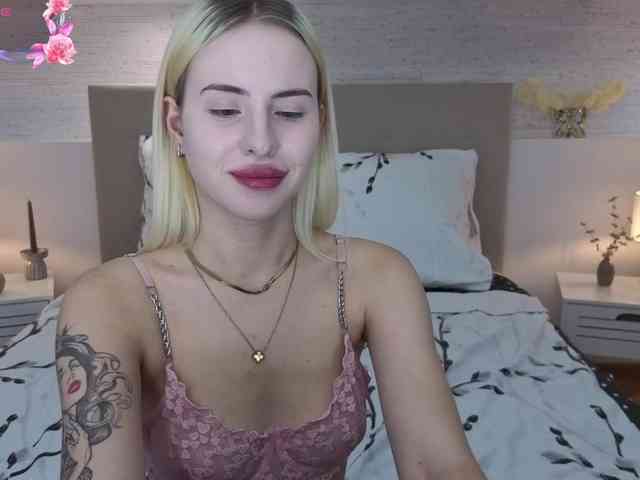 Bella-crazyy webcam
