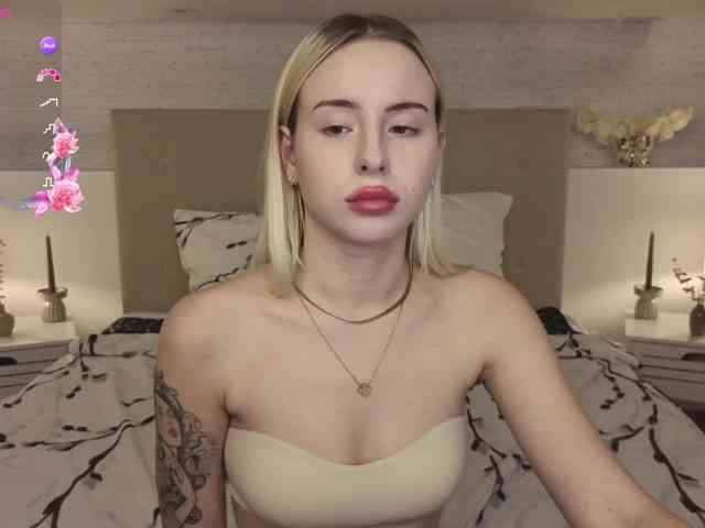 Bella-crazyy webcam