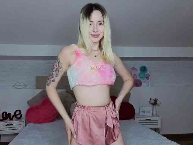 Bella-crazyy