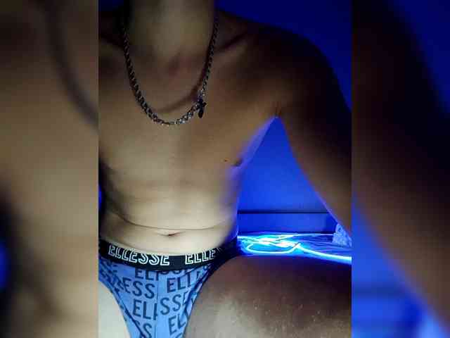 MaksLaik Sex Cam Show