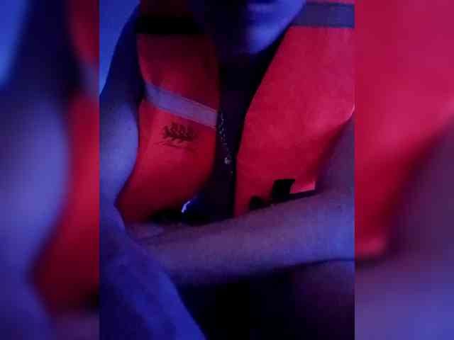 MaksLaik Sex Cam Show