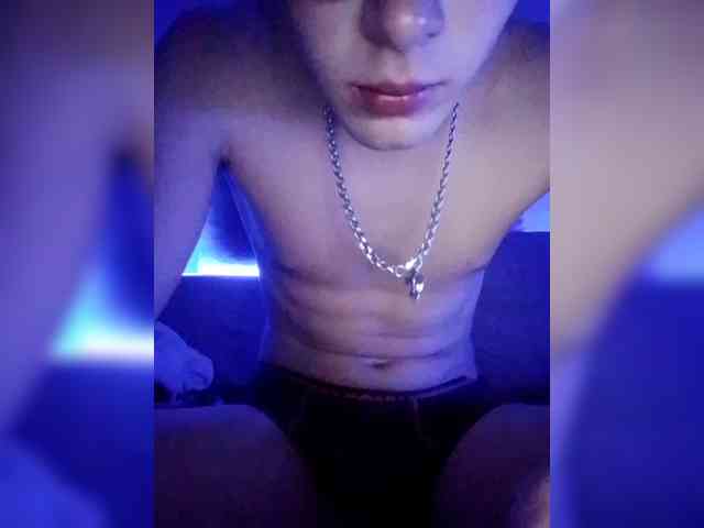 MaksLaik Sex Cam Show