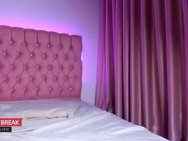 Sisilv live cam on BongaCams