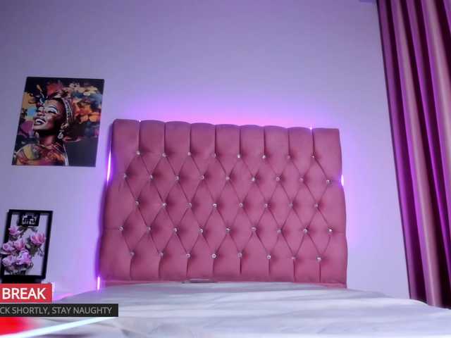 Sisilv live cam on BongaCams