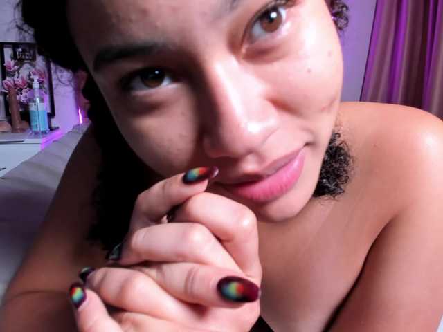 Sisilv live cam on BongaCams