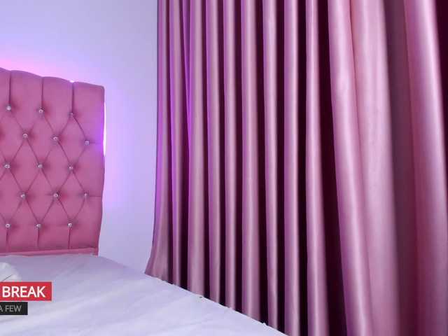Sisilv live cam on BongaCams
