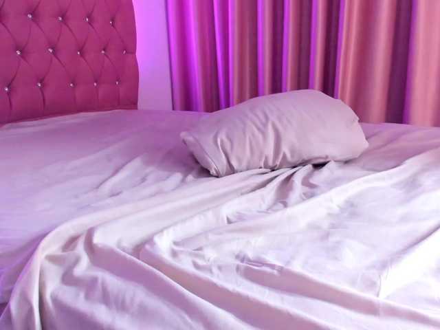 Sisilv live cam on BongaCams