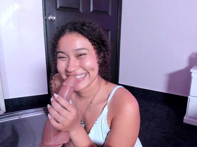 Sisilv live cam on BongaCams