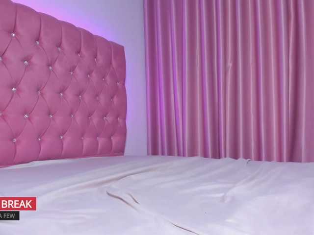 Sisilv live cam on BongaCams