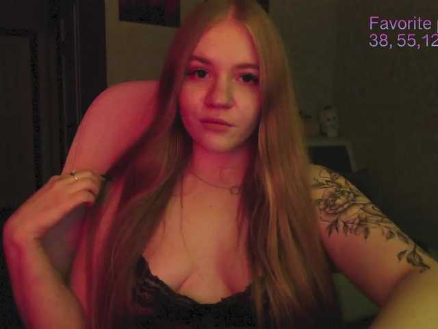 Aliceberry live cam on BongaCams