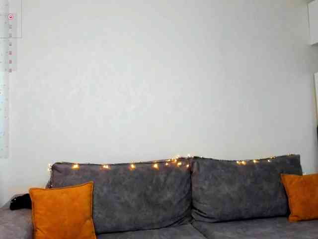 monica_mauer webcam