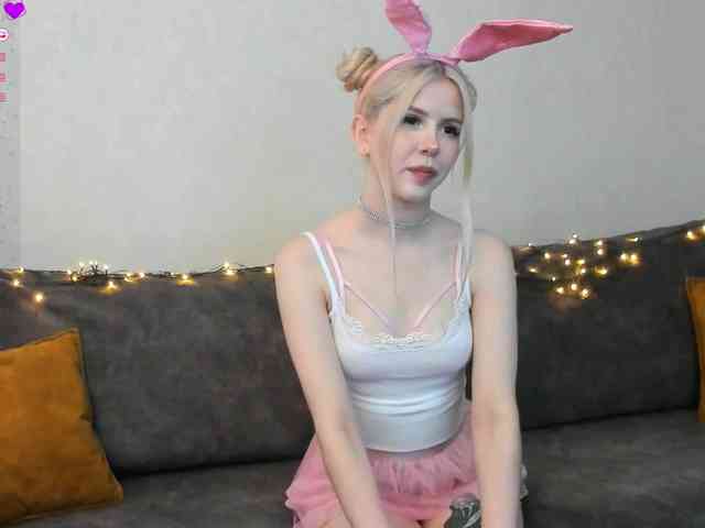 monica_mauer webcam
