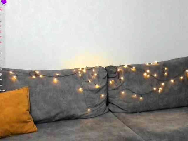 monica_mauer webcam