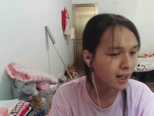 Elfenungehindert Sex Cam Show