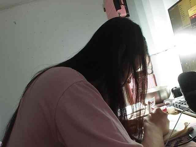 Elfenungehindert Live Webcam on BongaCams