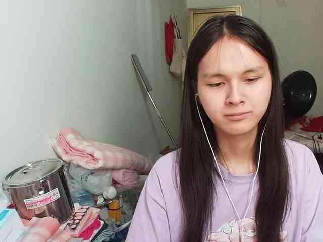 Elfenungehindert Sex Cam Show