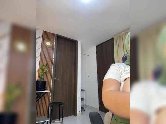 Sofiamilk webcam