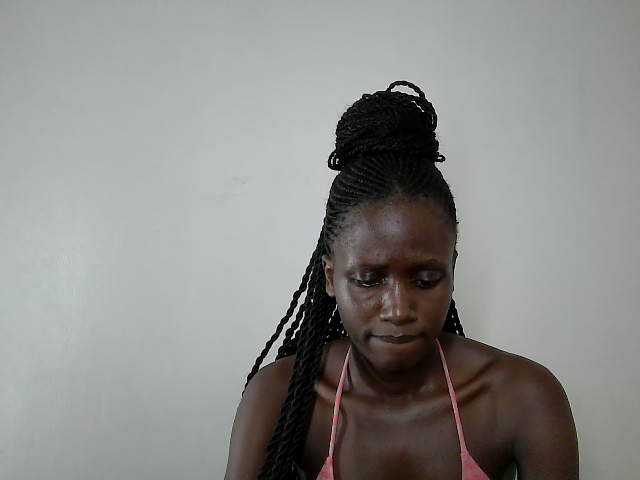 cutemona live cam on BongaCams