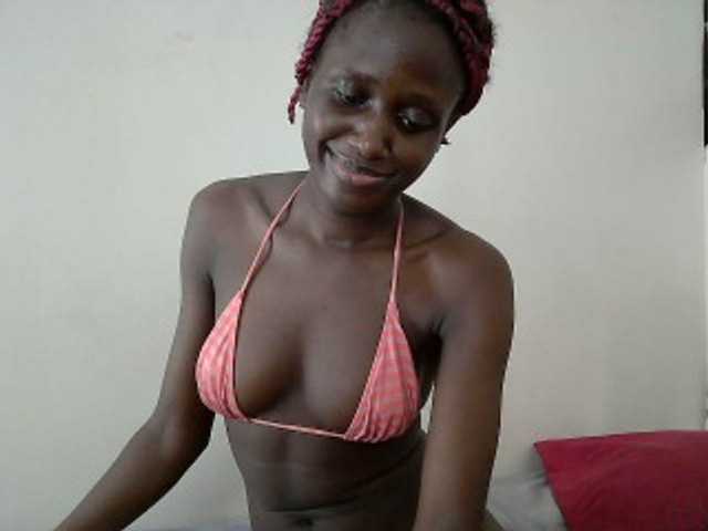 cutemona live webcam show