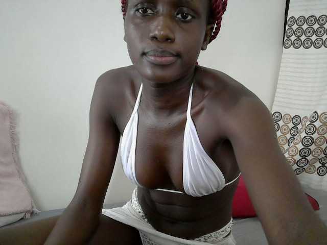cutemona live webcam show