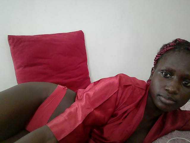 cutemona live webcam show