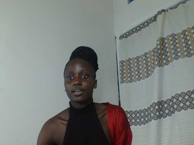 cutemona live cam on BongaCams