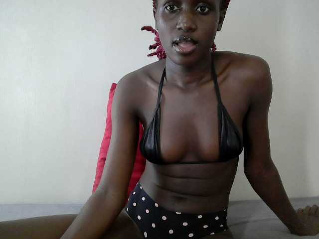 cutemona Live-Cam auf BongaCams